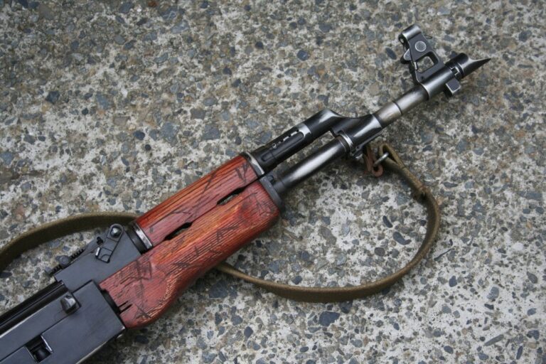 Security Guard Kills Two Colleagues, Takes Own Life Gun